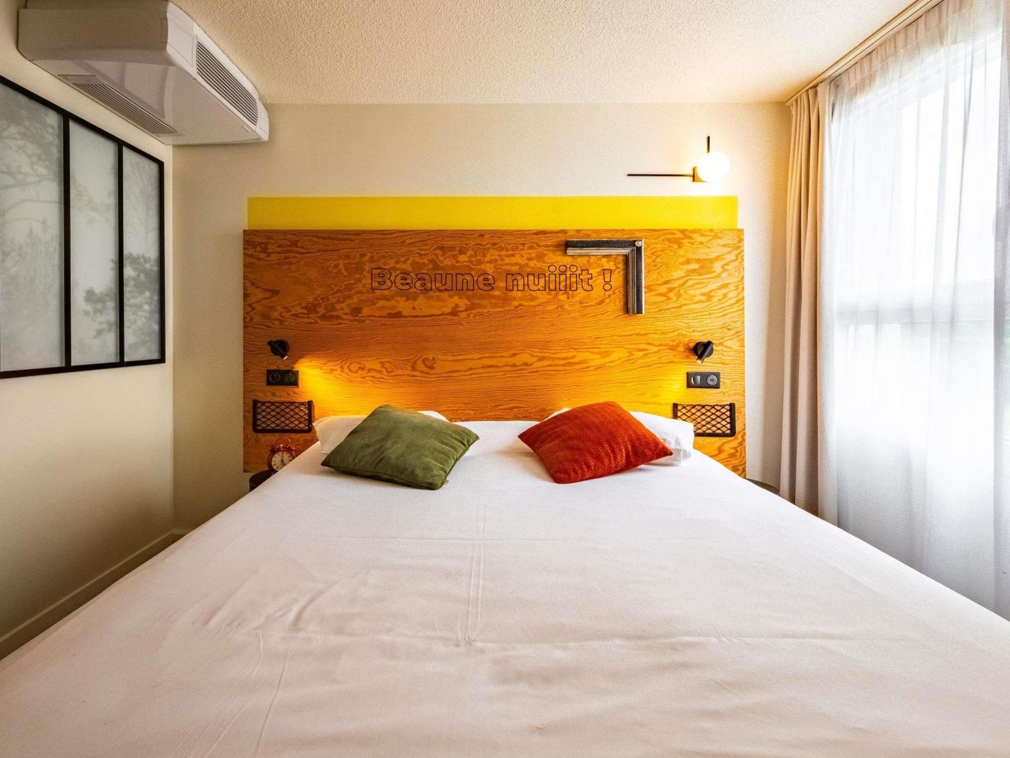 Greet Hotel Beaune Esterno foto